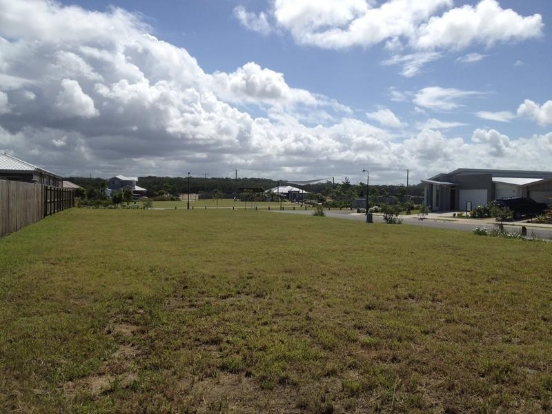 1 Genoa Circuit, Birtinya QLD 4575