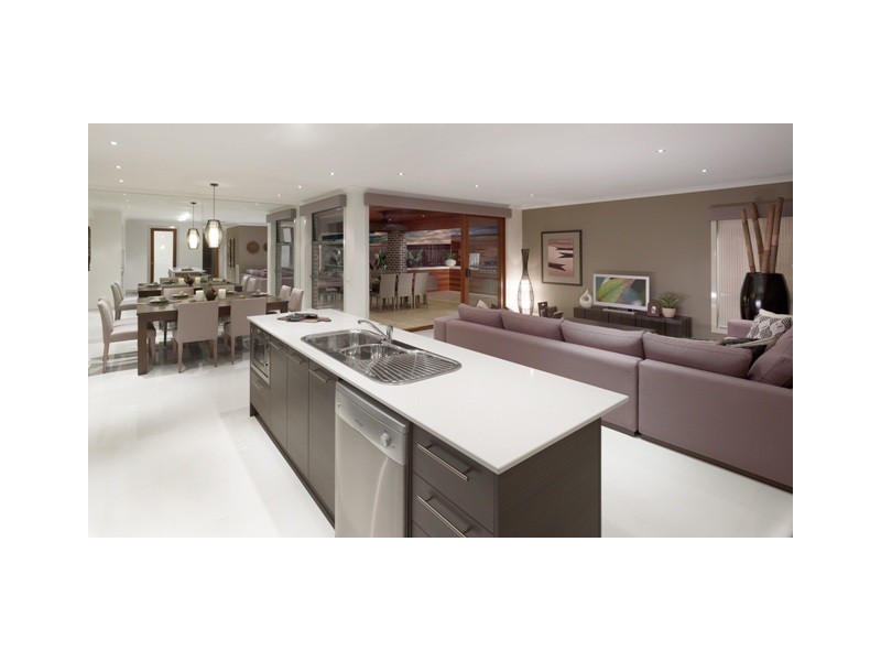 1 Genoa Circuit, Birtinya QLD 4575
