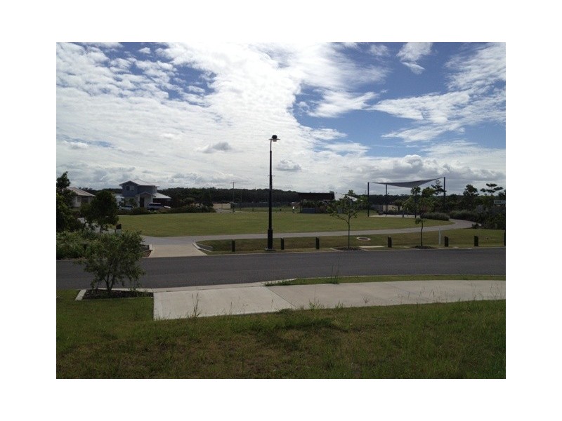 1 Genoa Circuit, Birtinya QLD 4575
