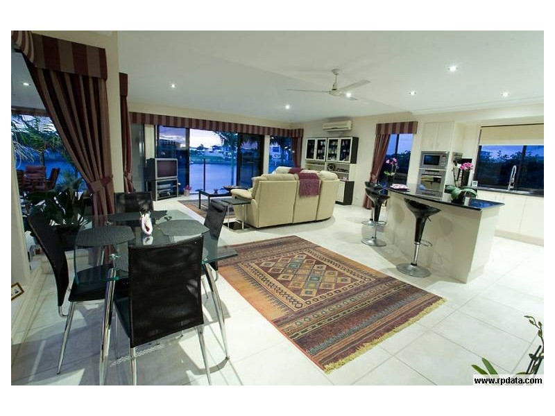 Kawana Waters QLD 4575