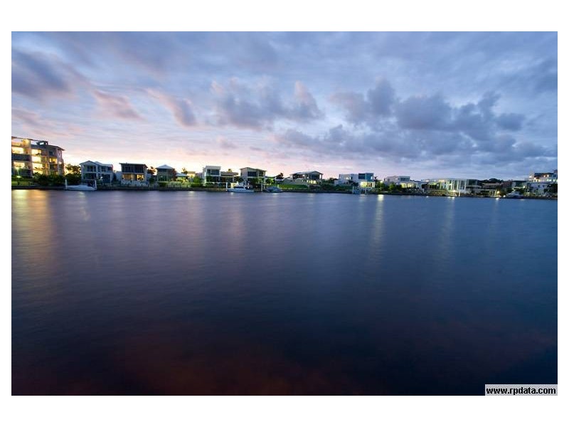 Kawana Waters QLD 4575