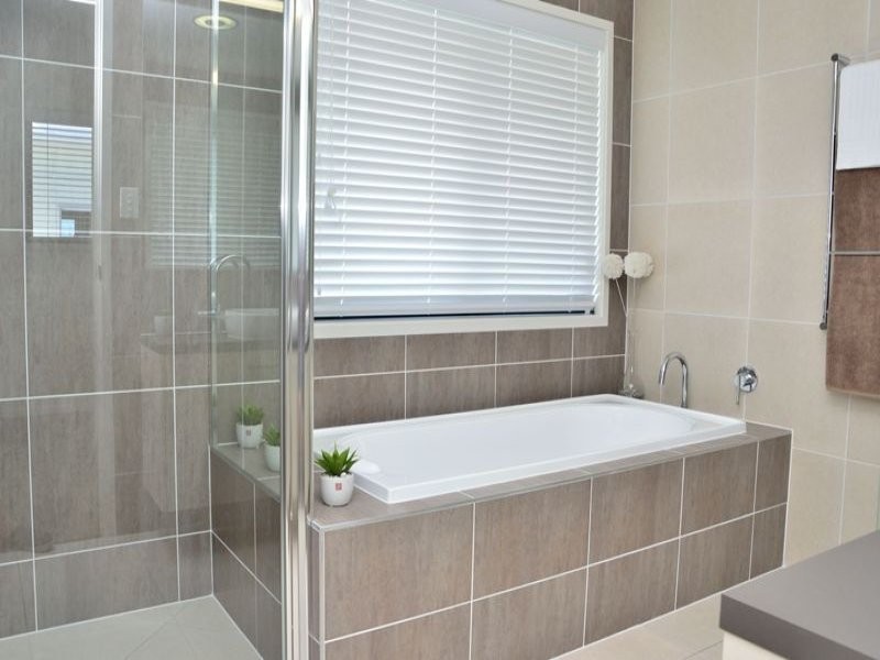 20 Tomkins Esp, Birtinya QLD 4575