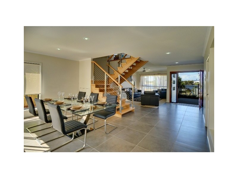 20 Tomkins Esp, Birtinya QLD 4575