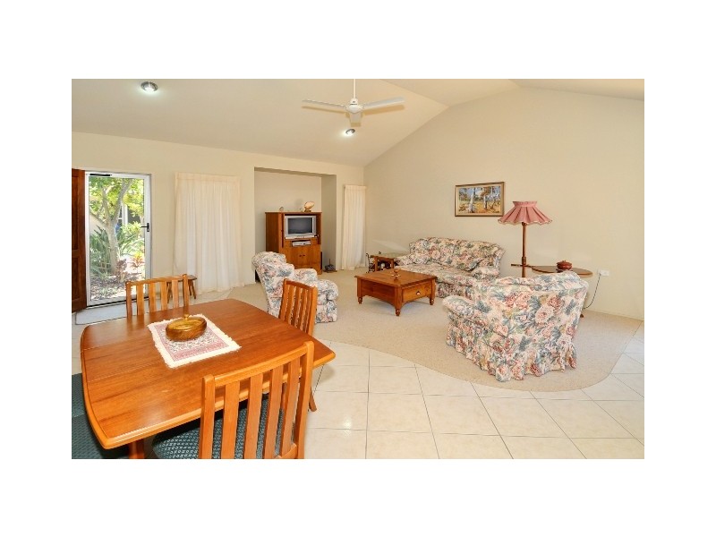 140/20 Grand Pde, Kawana Island QLD 4575