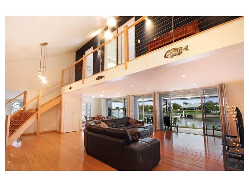 74 Chelsea Cresent, Minyama QLD 4575