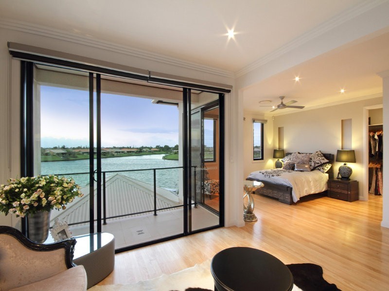 9 Majorca Place, Kawana Island QLD 4575