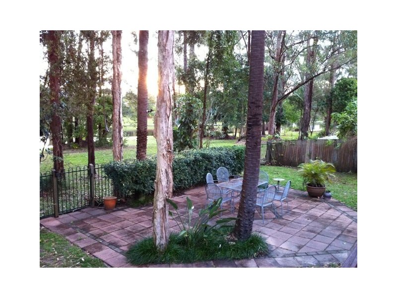 61 Karawatha Drive, Mountain Creek QLD 4557