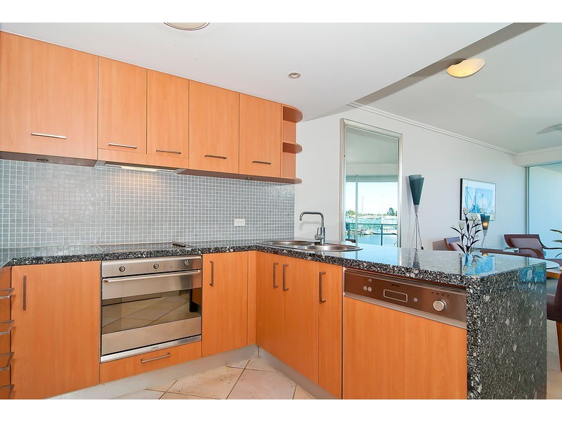 213/13 Nicklin Way, Minyama QLD 4575