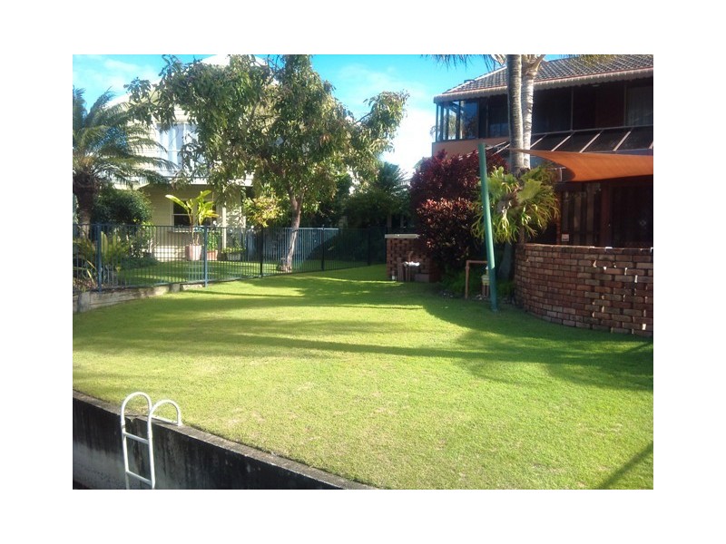 Minyama QLD 4575