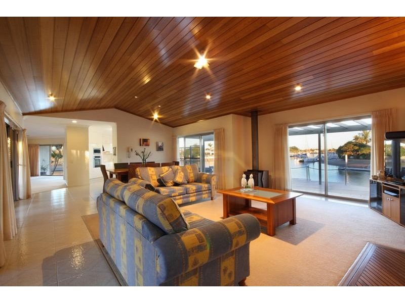 21 Cypress Court, Minyama QLD 4575