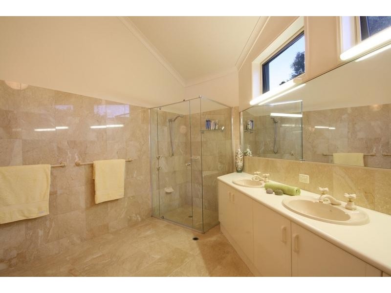 21 Cypress Court, Minyama QLD 4575