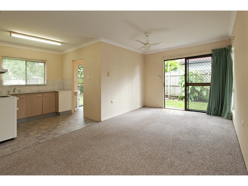 2/22 Balyata Crescent, Warana QLD 4575