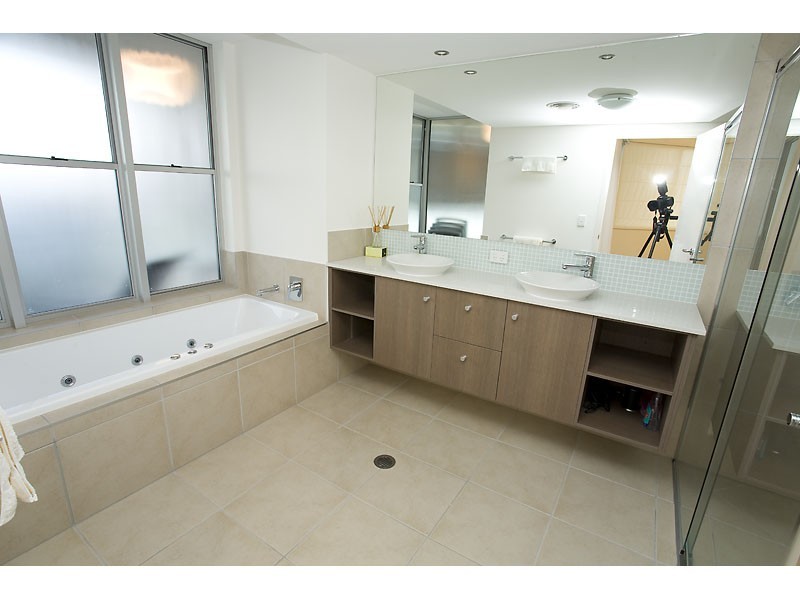 55/7 Grand Parade, Kawana Island QLD 4575