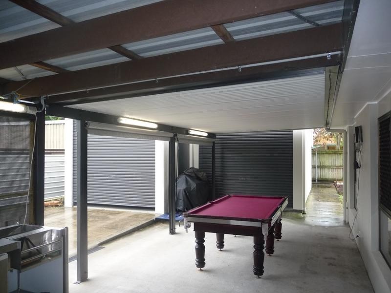 67 Nicklin Way, Warana QLD 4575