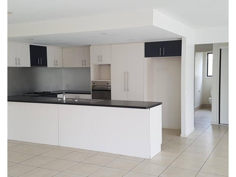 3 Komodo Court, Kawana Island QLD 4575