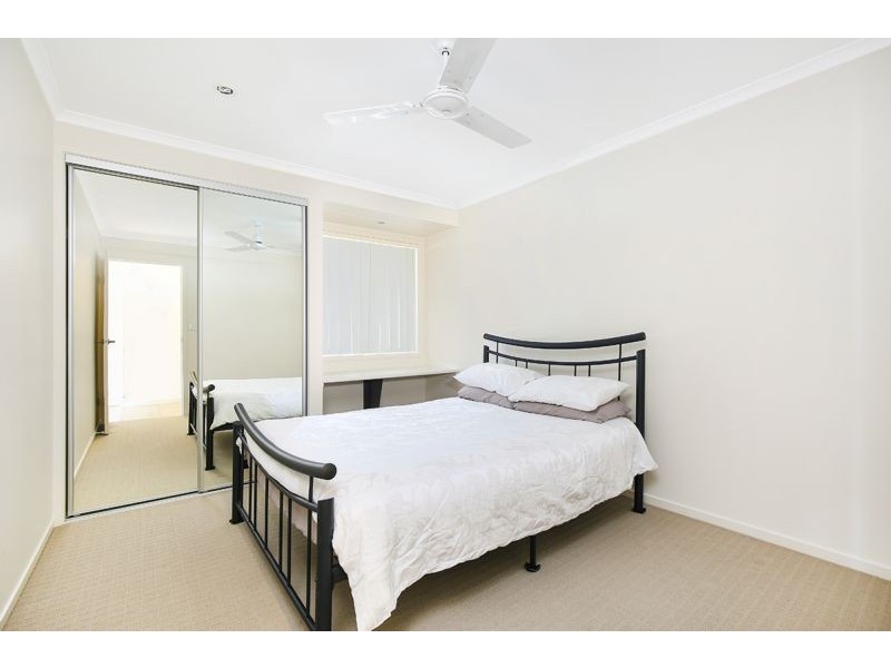 13 Riverstone Crescent, Meridan Plains QLD 4551