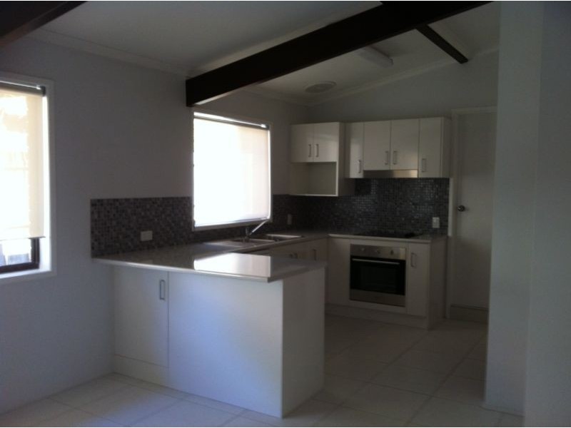 4 Moondarra Crescent, Mooloolaba QLD 4557