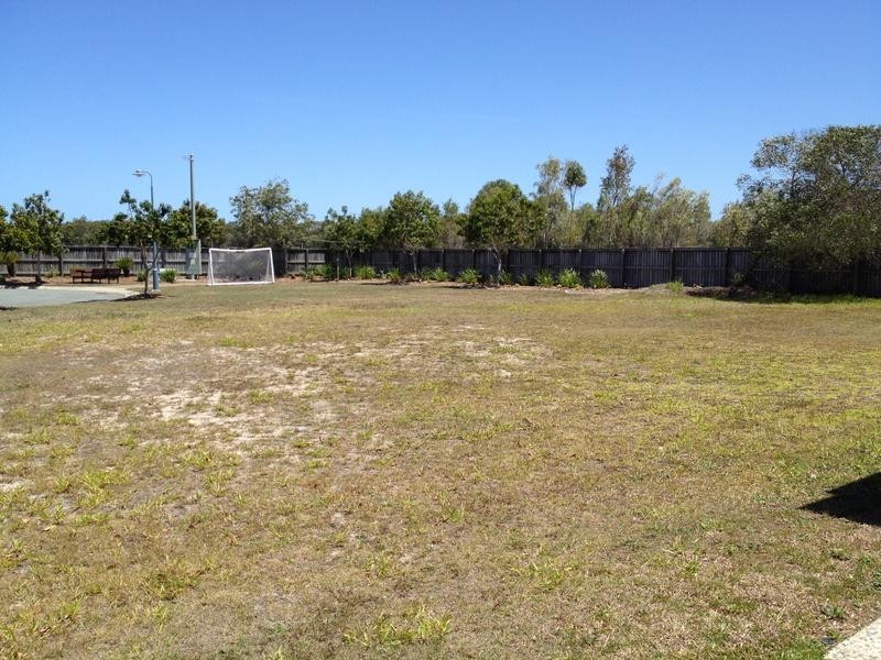 10 Fitzroy Court, Kawana Island QLD 4575