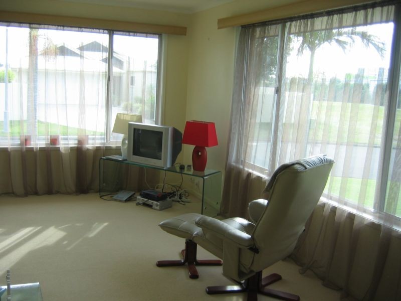 Parrearra QLD 4575
