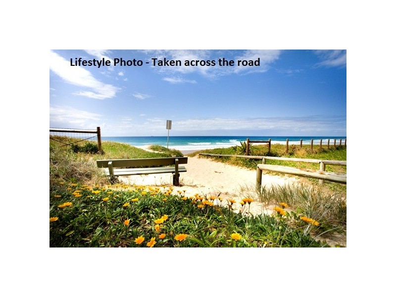 122 Pacific Blvd, Buddina QLD 4575