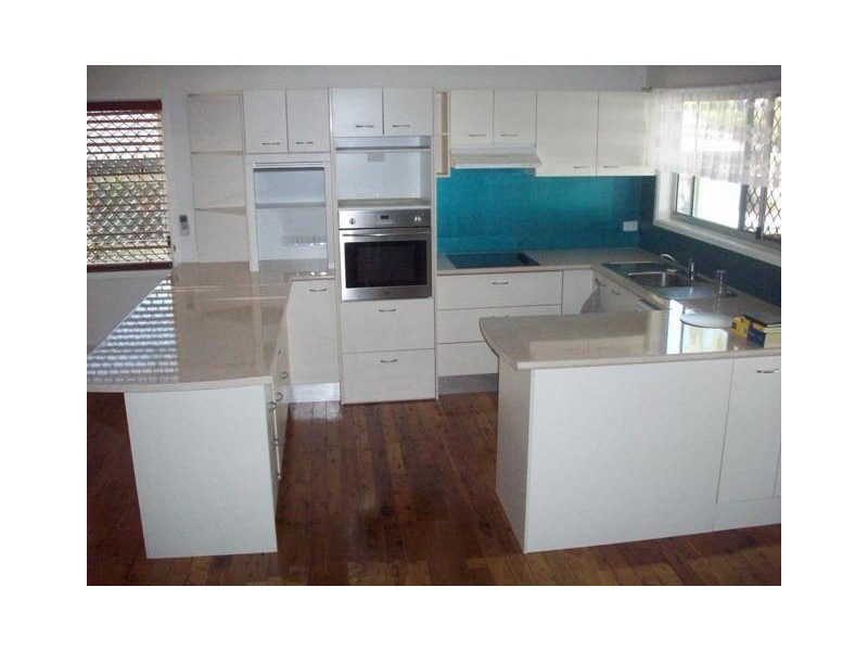 69 Nicklin Way, Warana QLD 4575