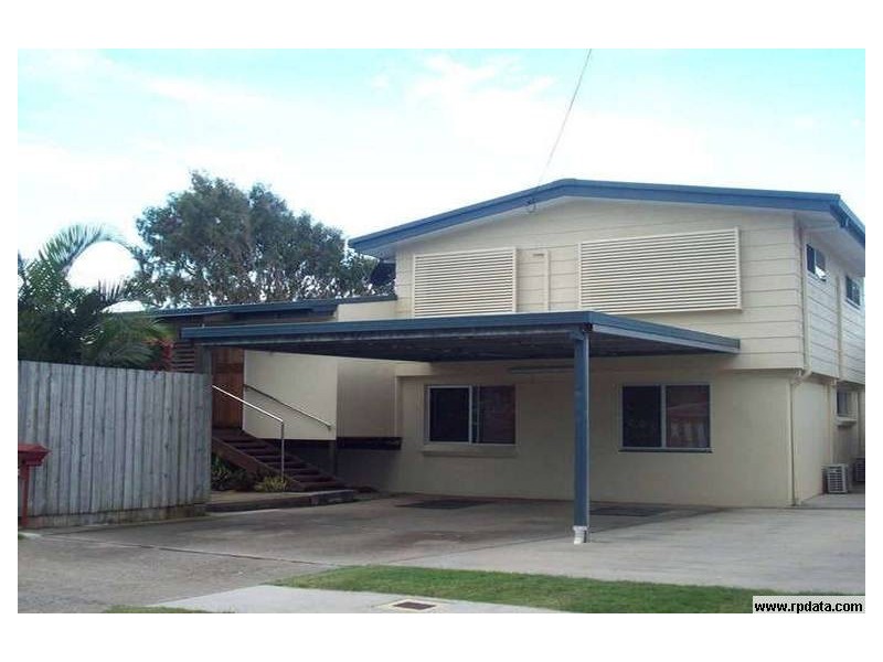 69 Nicklin Way, Warana QLD 4575