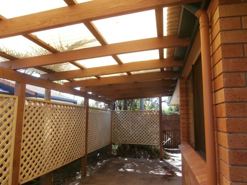 4 Bluebird Parade, Warana QLD 4575