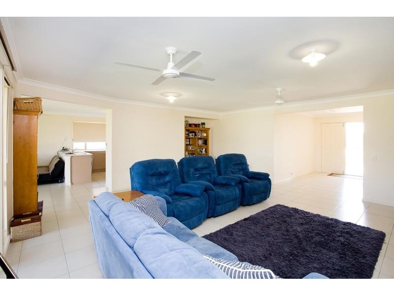 73 Kurrajong Crescent, Meridan Plains QLD 4551