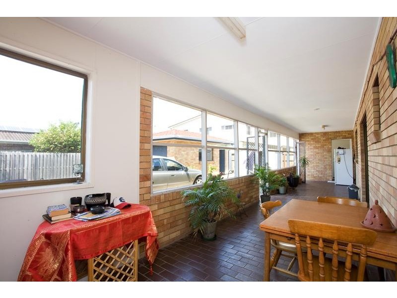 11 Lapoinya Crescent, Warana QLD 4575