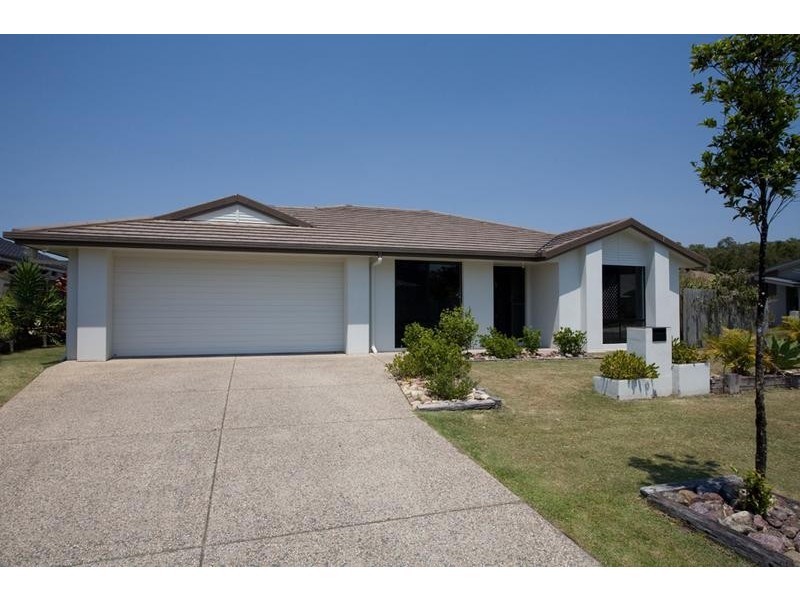 4 Kurrajong Crescent, Meridan Plains QLD 4551