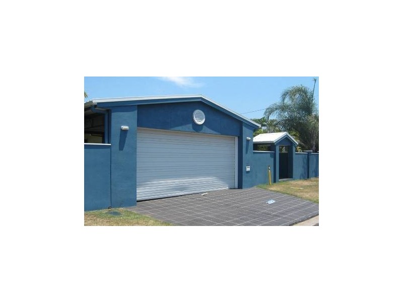 Warana QLD 4575
