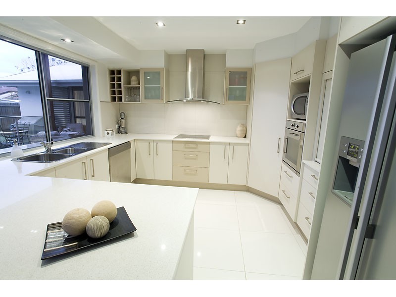 15 Vauxhall Street, Minyama QLD 4575