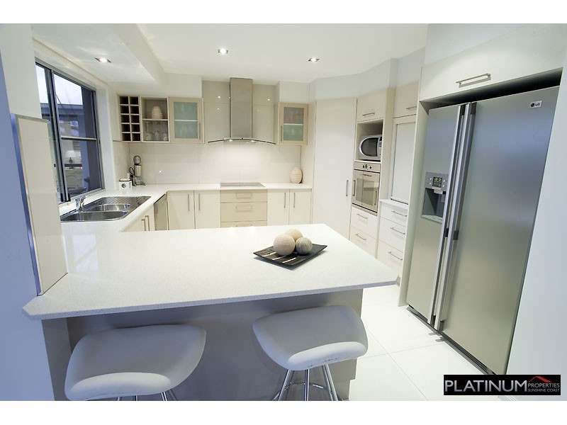 15 Vauxhall Street, Minyama QLD 4575