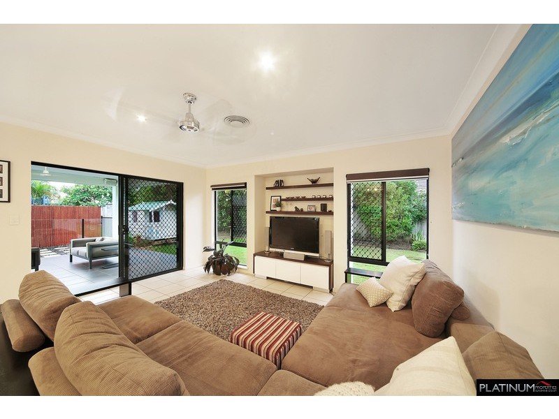 112 Mountain Creek Road, Buderim QLD 4556