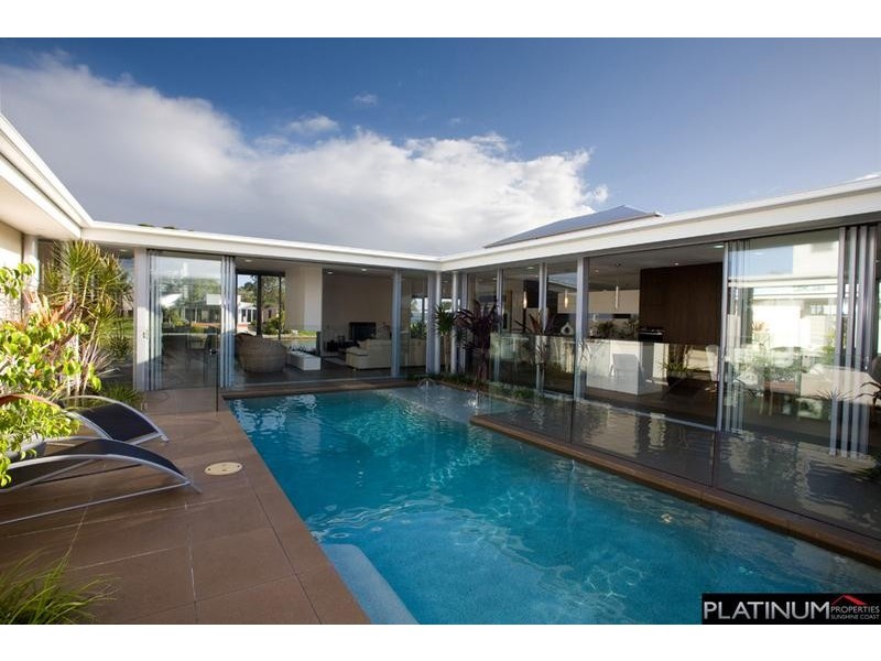 49 Whitehaven Way, Pelican Waters QLD 4551