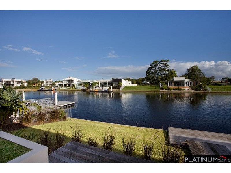 49 Whitehaven Way, Pelican Waters QLD 4551