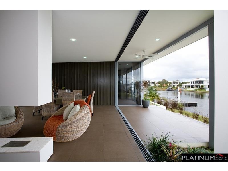 49 Whitehaven Way, Pelican Waters QLD 4551