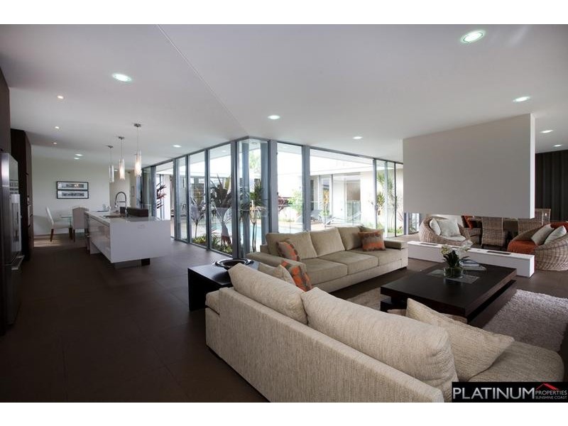 49 Whitehaven Way, Pelican Waters QLD 4551