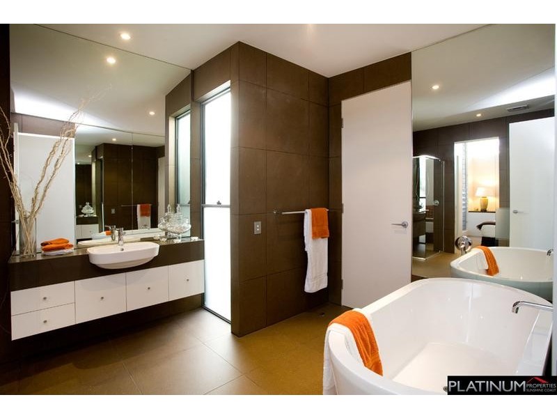 49 Whitehaven Way, Pelican Waters QLD 4551