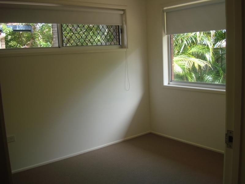 Warana QLD 4575