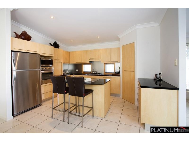 5 Bahamas Circuit, Kawana Island QLD 4575