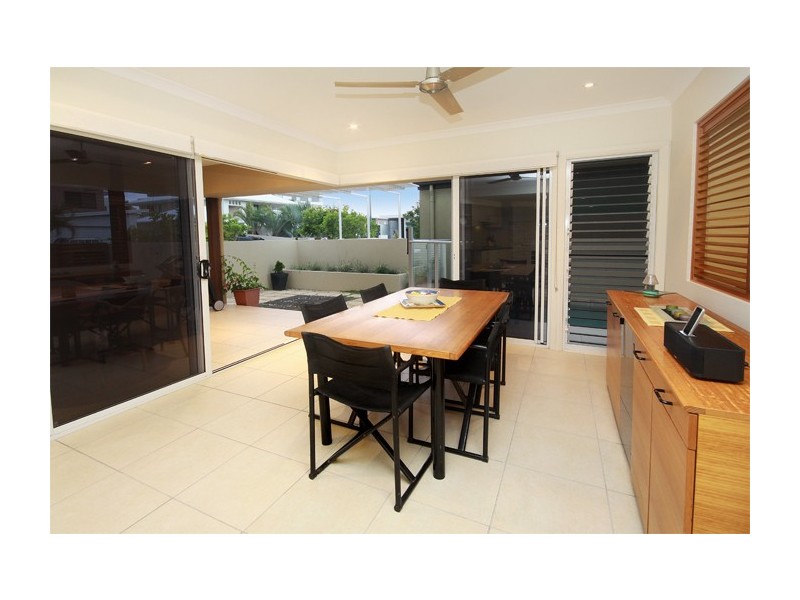3 Tortola Place, Kawana Island QLD 4575