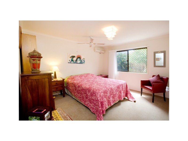 2/9 Point Cartwright, Buddina QLD 4575