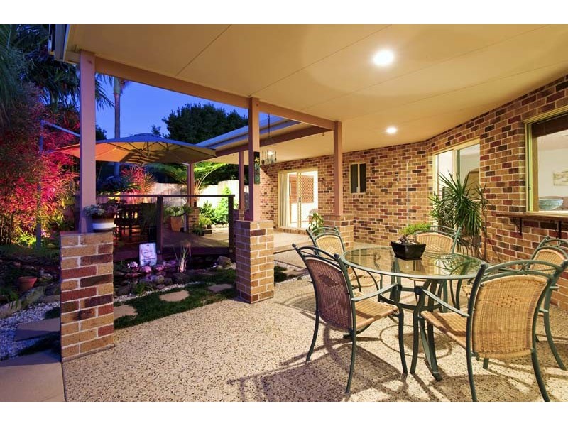 9 Dalpura Street, Buddina QLD 4575