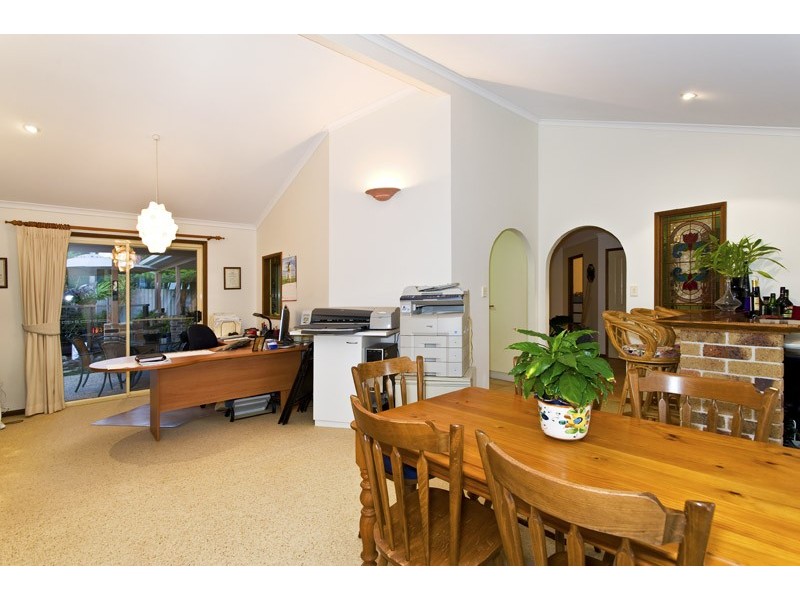 9 Dalpura Street, Buddina QLD 4575