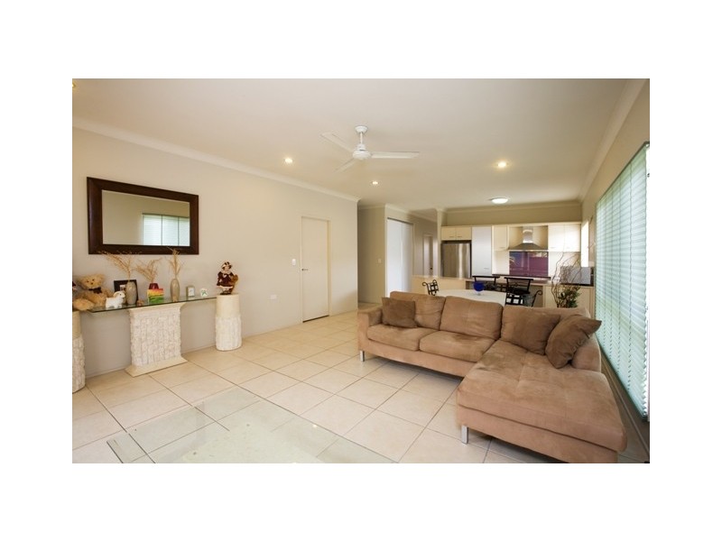 153/2 Grand Parade, Kawana Island QLD 4575