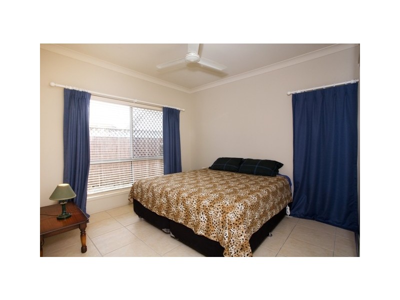153/2 Grand Parade, Kawana Island QLD 4575