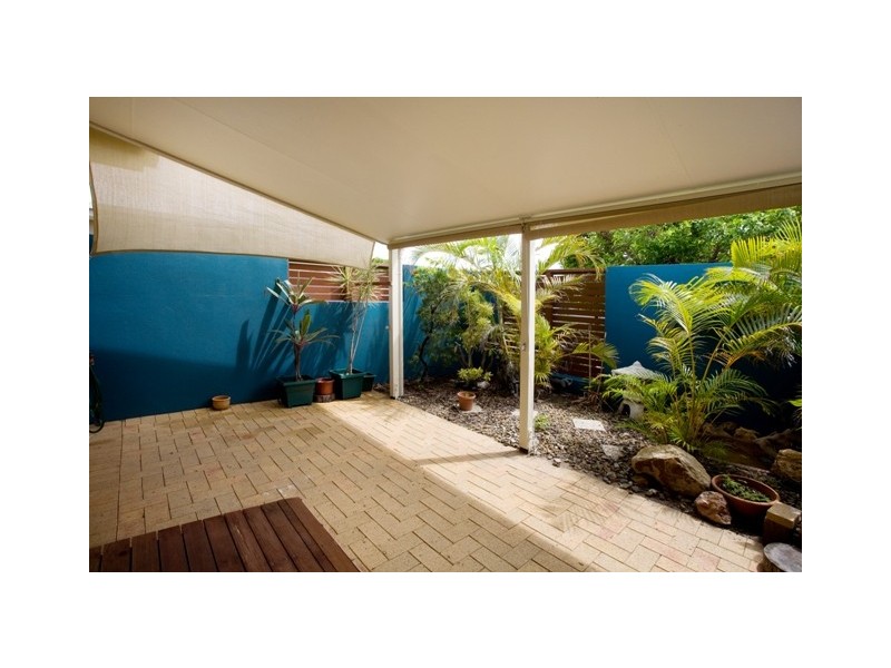 153/2 Grand Parade, Kawana Island QLD 4575