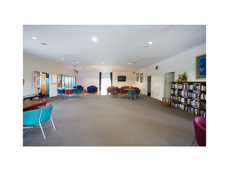 153/2 Grand Parade, Kawana Island QLD 4575