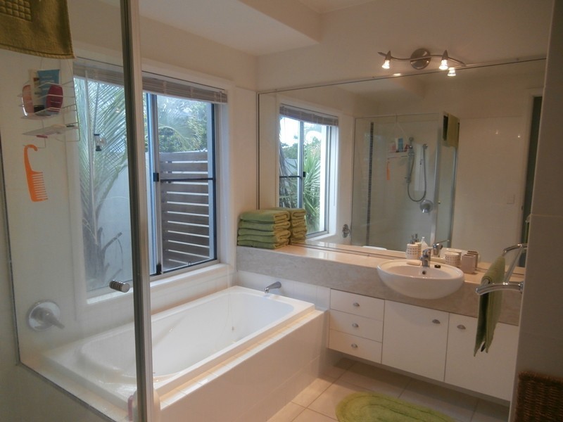 Kawana Island QLD 4575